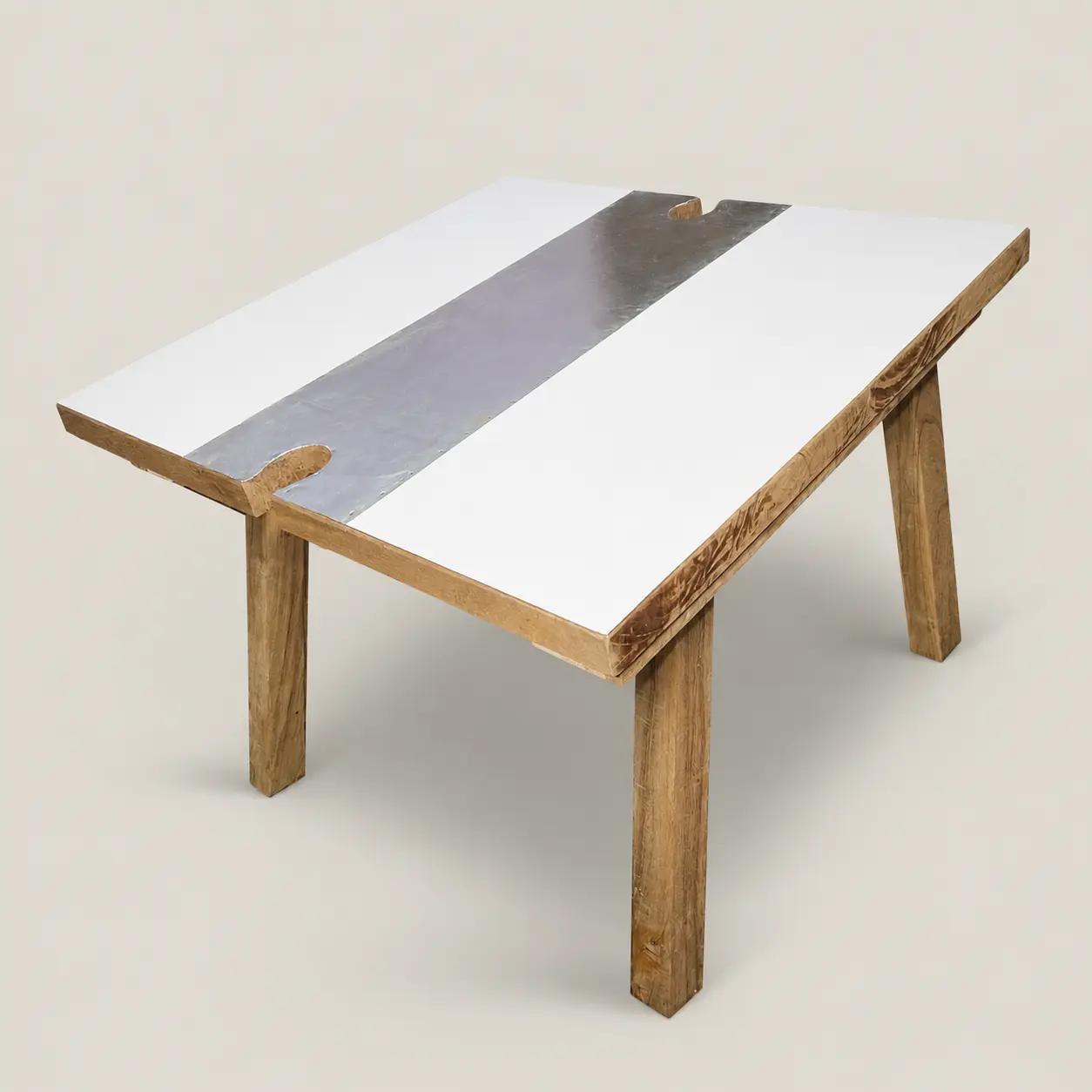 Kundan Jadai Table — image 1